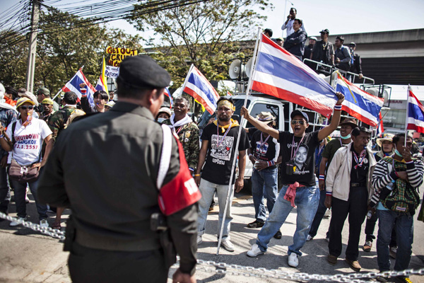Thai government says no delay of election