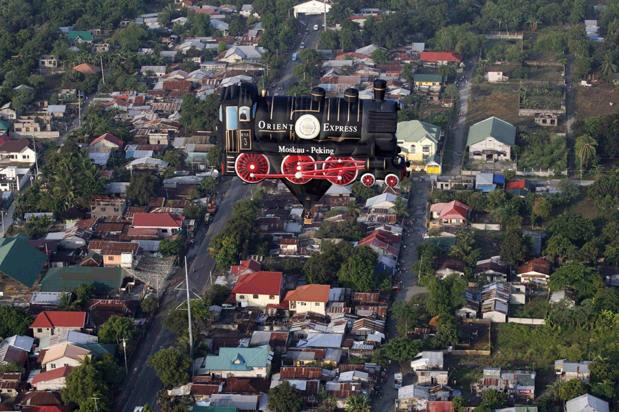 Somewhere over the rainbow, angry birds fly