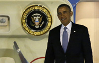 Dozens of people protest Obama's visit in Tokyo