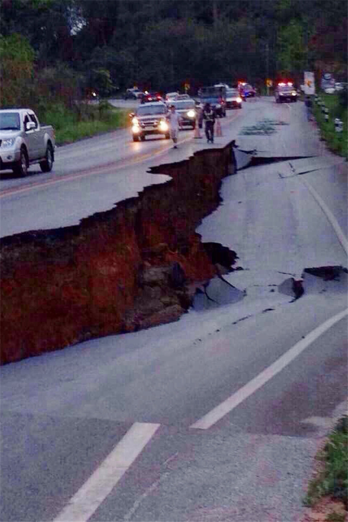 6.1 magnitude quake hits N Thailand