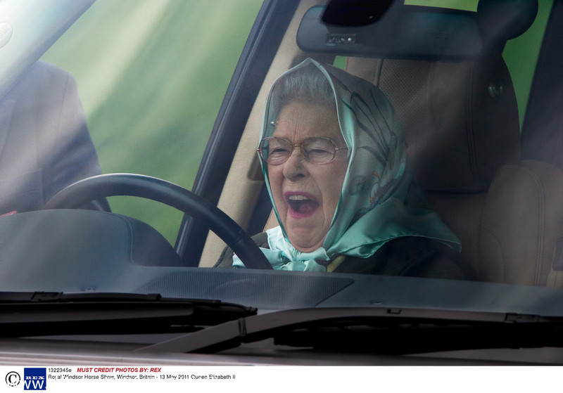 World leaders caught yawning...they're just like us!