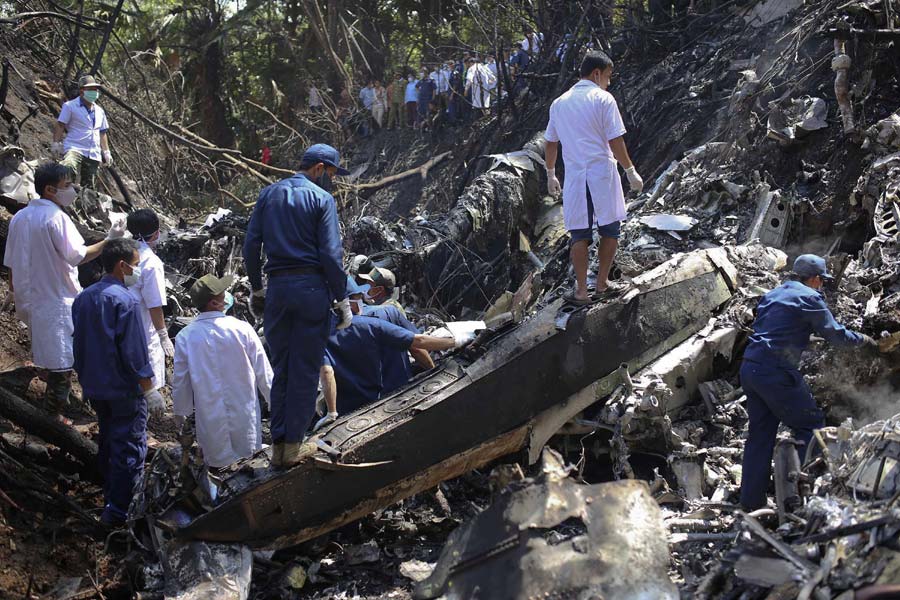 Plane carrying Laos Defence Minister crashes