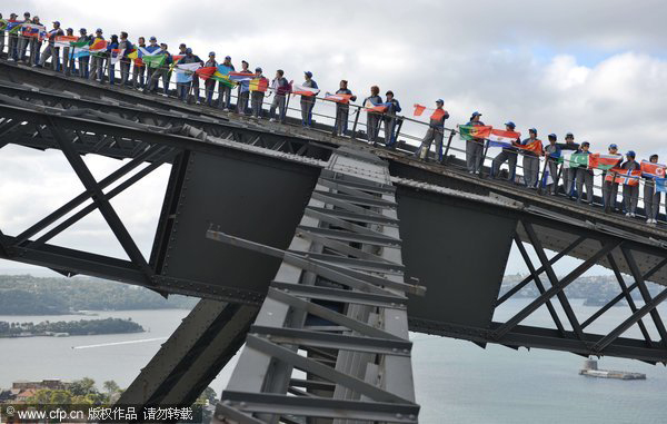 Sydney Harbour Bridge climb breaks record