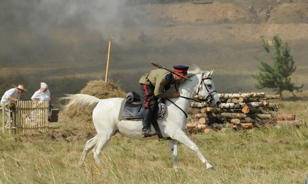 Key World War I battle re-enacted in Poland