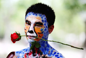 When a gardener meets a floral fairy