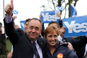 Fashion sparkles ahead of Scotland referendum