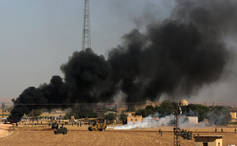 Turkish security forces clash with Kurdish demonstrators