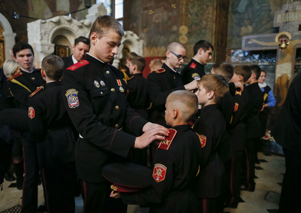 Kiev's young cadets take the oath