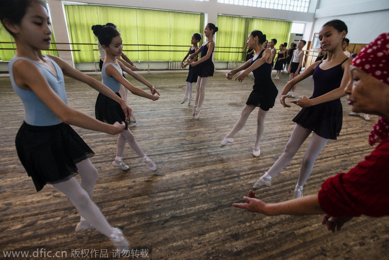 Cradle for 'swans' - Kyrgyzstan's ballet school