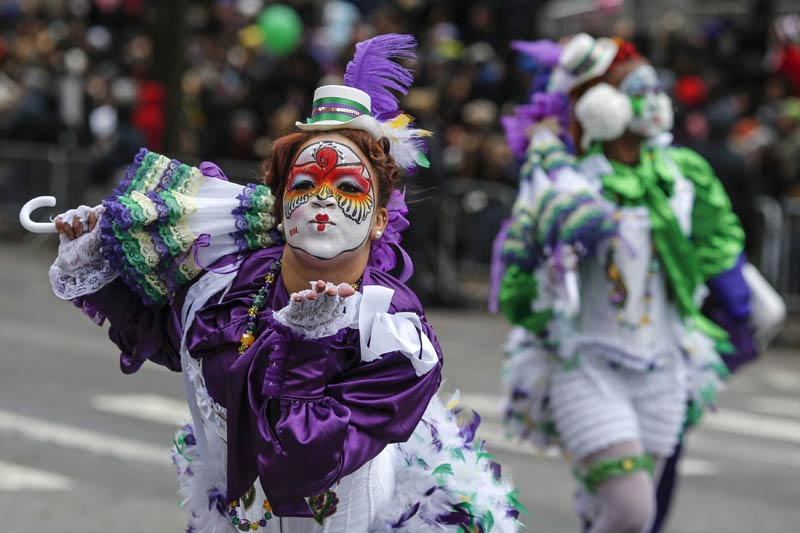 Thanksgiving Day Parade colors New York