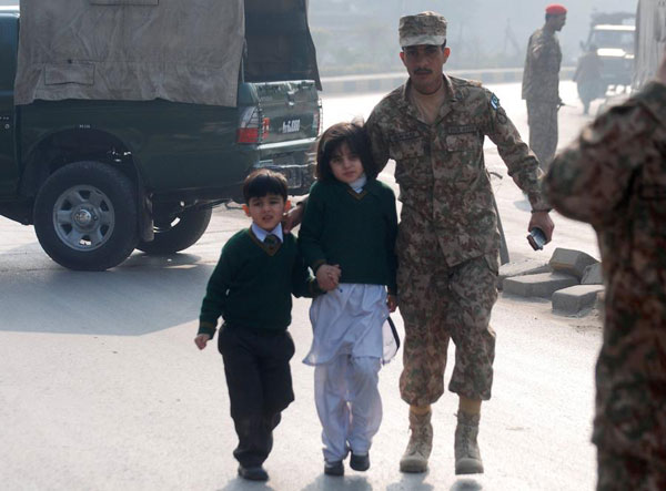 141 including 132 students killed in Pakistan's Peshawar school attack