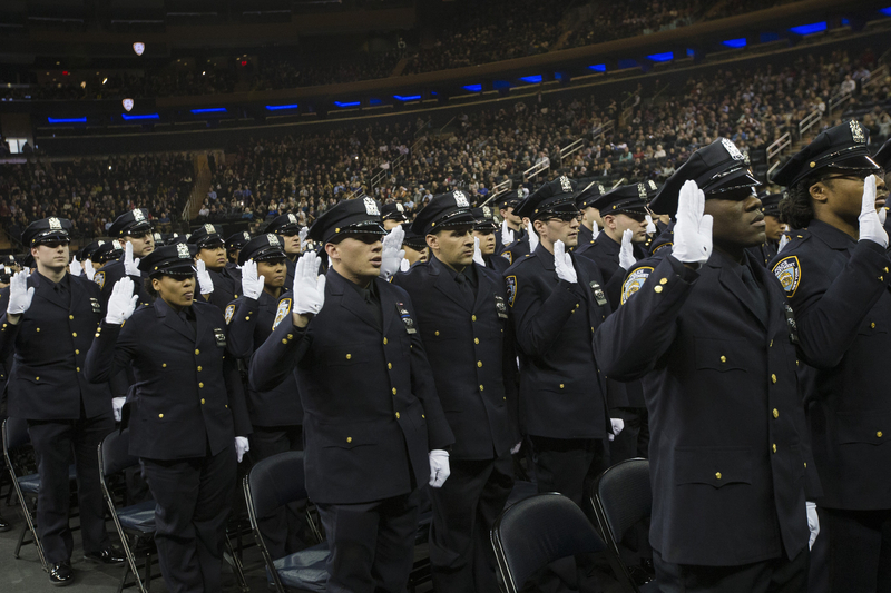 New recruits of NY Police Academy are sworn in