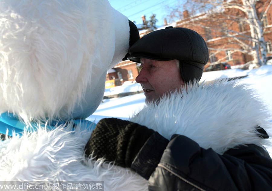 Winter heated up by a hearty hug