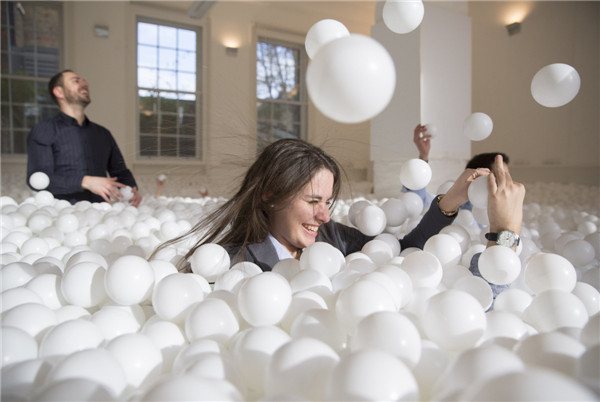 London gallery transformed into ball pool for adults