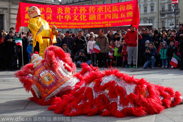 Traditional performing arts staged in Turin to welcome the Spring Festival