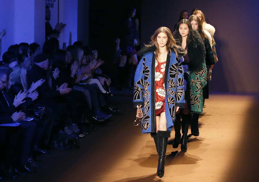 Highlights of 2015 Fall/Winter Paris Fashion Week