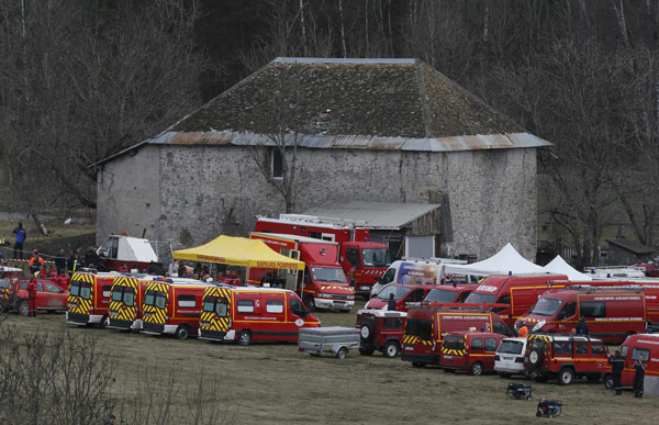 German Airbus crashes in French Alps with 150 dead, black box found