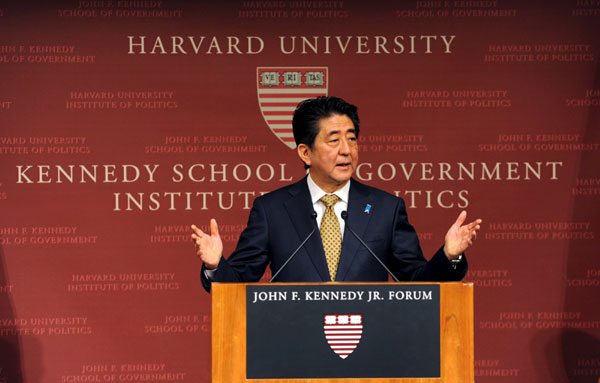 At Harvard, protesters demand Abe to apologize for Japan's wartime crimes