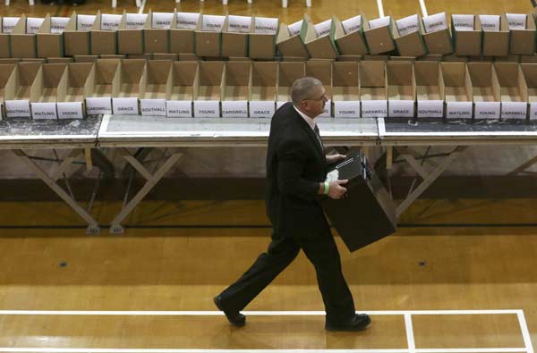 UK's Cameron on track to return to power as PM - exit poll