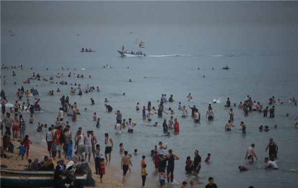 Heat wave hits Gaza City