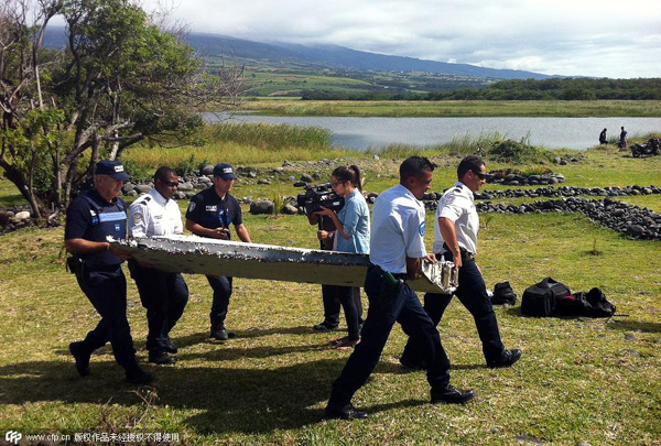 French, Malaysian experts meet in Paris for MH370 investigation