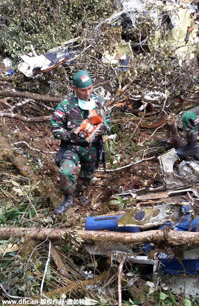 Indonesia recovers black box from crashed plane in Papua