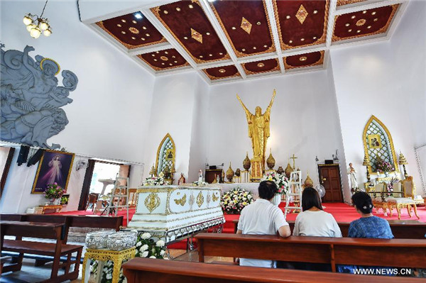 Thailand conducts church service for bomb victim from China