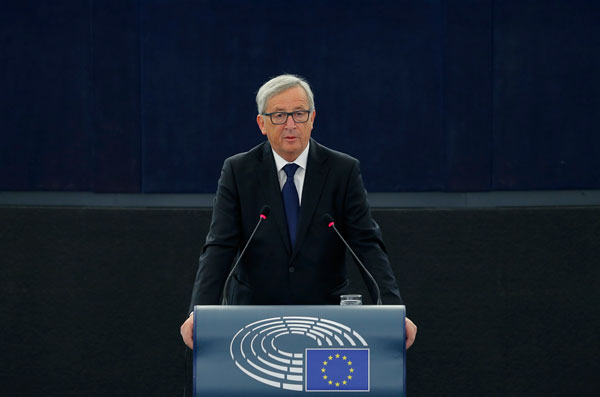 EU needs stronger voice in AIIB, says Juncker