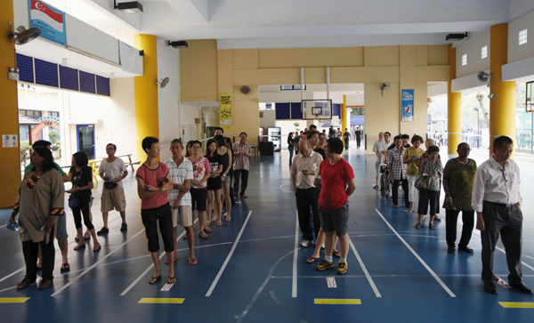 Singaporeans vote in general election