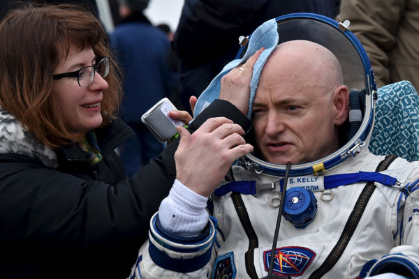 Space station crew back on Earth after record US spaceflight