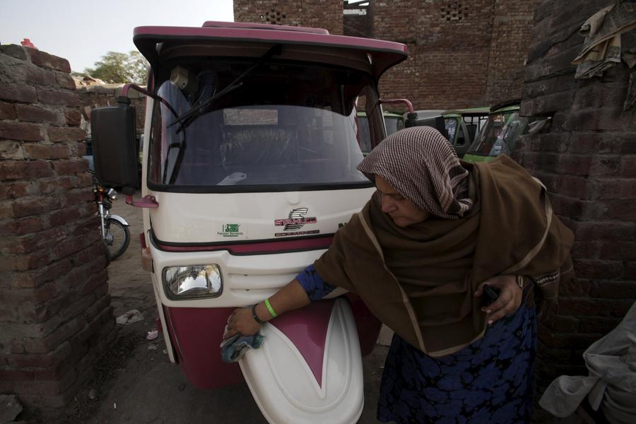 Pakistan's women-only rickshaw service struggles after just a year