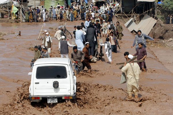 65 killed in rain-triggered accidents in Pakistan