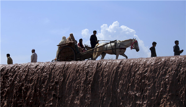 212 killed in rain-related accidents in Pakistan