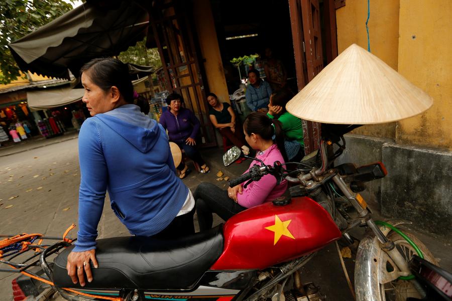 In photos: Vietnam's iconic non la hats