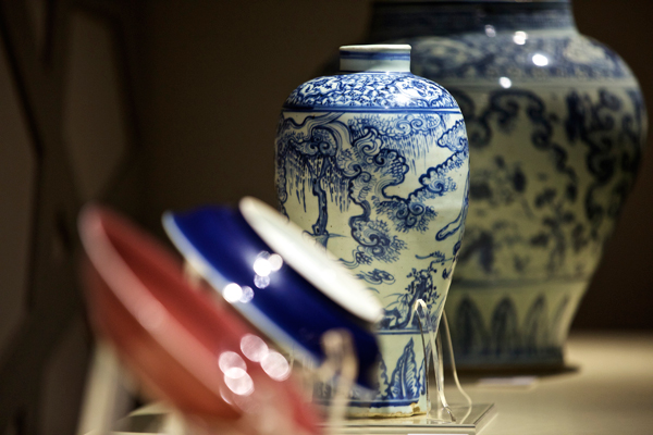 Masterpieces of Chinese ancient porcelain exhibited in Rome, Italy