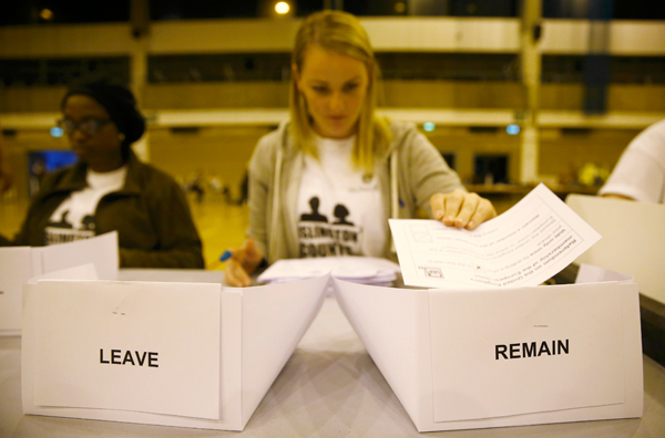 EU vote shows divided Britain, result too close to call