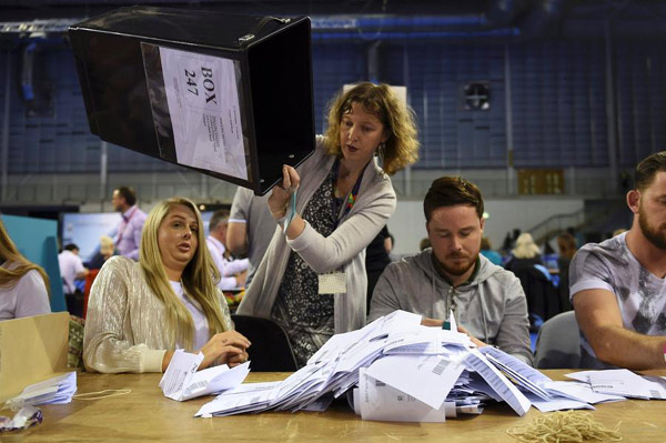 EU vote shows divided Britain, result too close to call