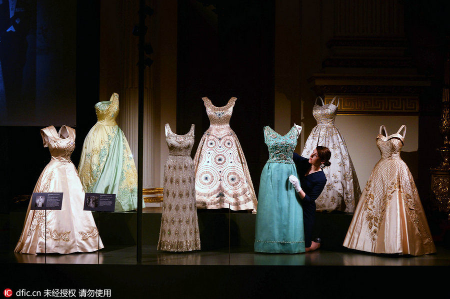 UK Queen Elizabeth's fashion through the ages goes on display