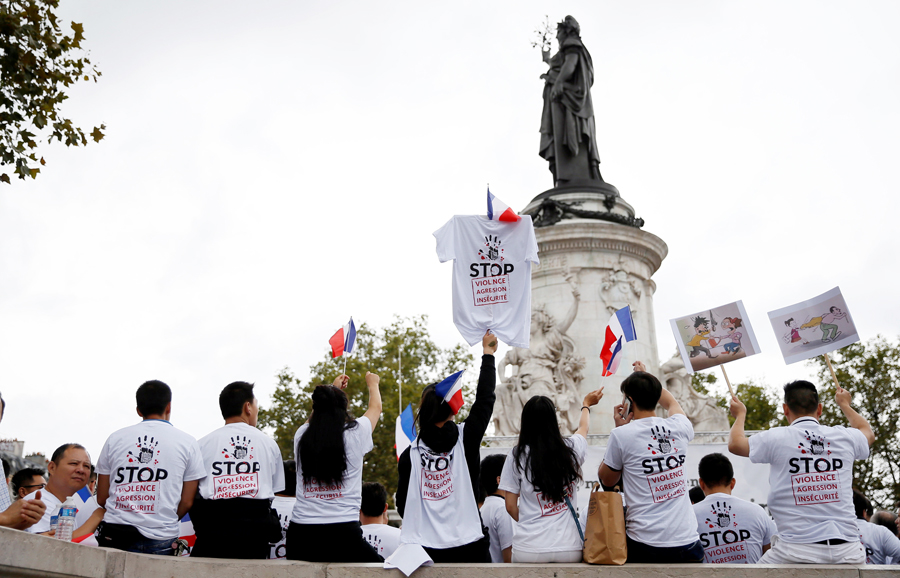 Thousands of Chinese rally in Paris to call for 'security for all'