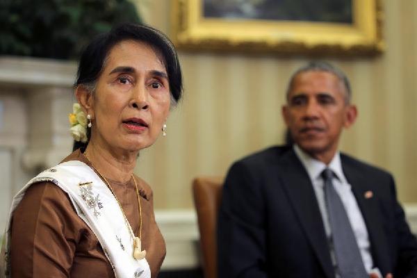 US moves to restore trade benefits to Myanmar, ready to lift