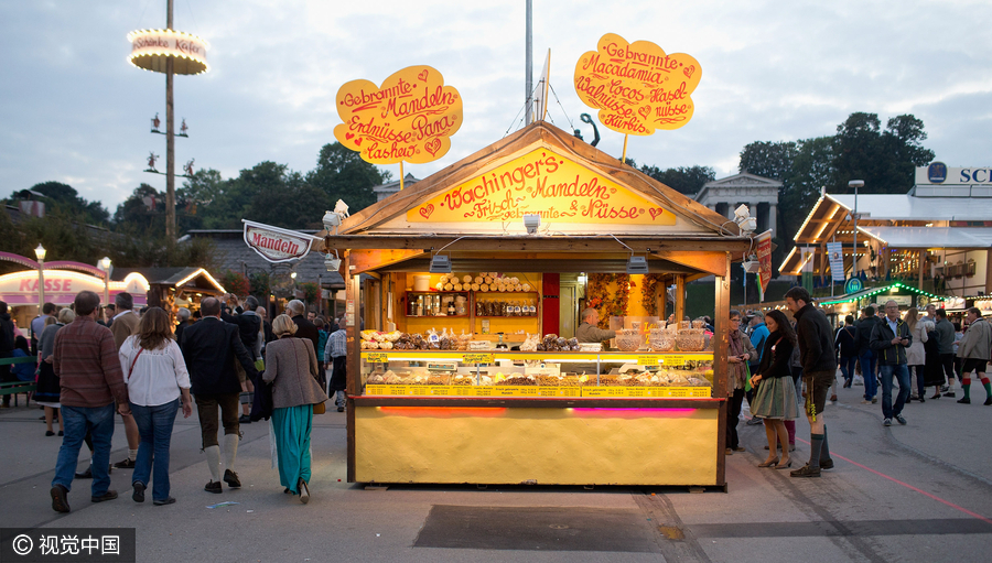 Dancing and drinking during 2016 Munich Oktoberfest