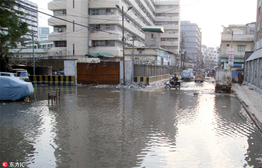 18 killed in rain-triggered accidents in Pakistan