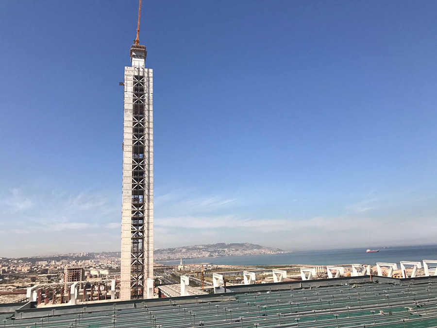 Chinese construction team builds mosque with tallest minaret in Africa