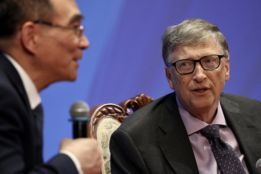 Bill Gates speaks at Peking University