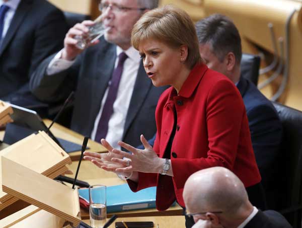 Scottish parliament backs call for new independence referendum