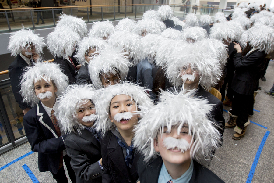 The largest gathering of Albert Einstein lookalikes