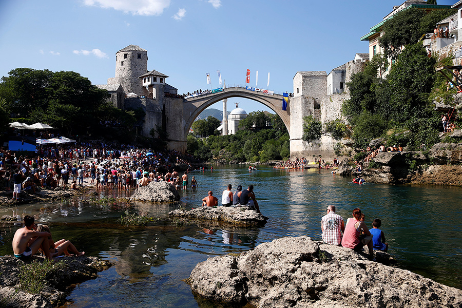 451st traditional jumps from Old Bridge held in BiH