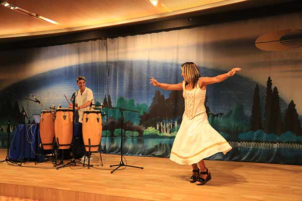 Uruguayan Candombe beats in Beijing