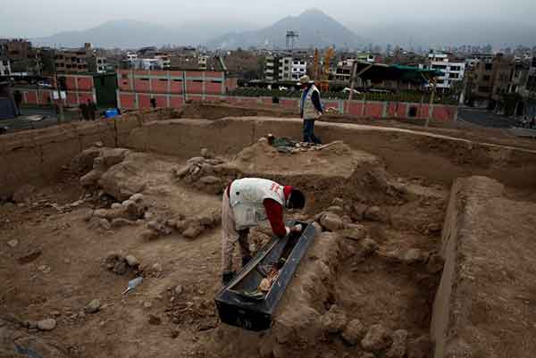 Remains of 19th century Chinese laborers found in Peru