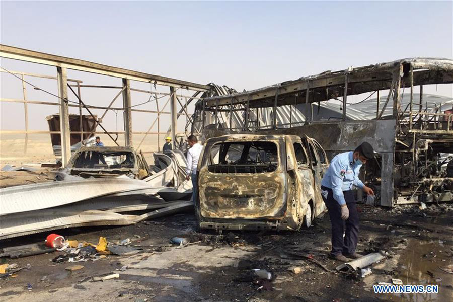 Dozens killed in bomb, gunfire attacks in southern Iraq